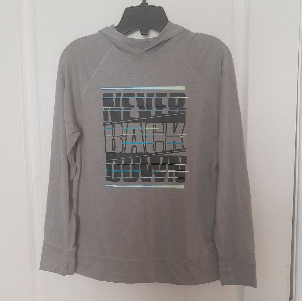 Gray Hooded Sweater with 'Never Back Down' Graphic